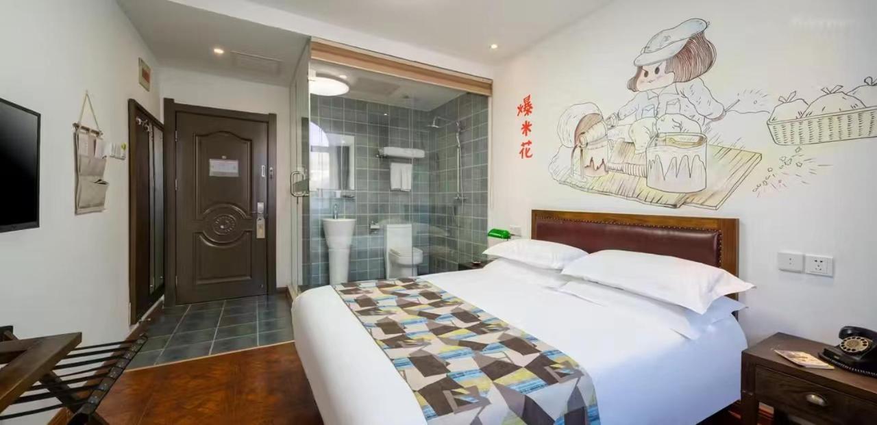 Nostalgia Hotel Beijing Guozijian Ghost Street - Near Beijing Lama Temple, Beihai Park, Jingshan Park, Drum Tower, Houhai Bar Street, Tian'Anmen Square, Located In Beijing Traditional Hutongs, 5 Minutes Away From Beixinqiao Metro Station Εξωτερικό φωτογραφία